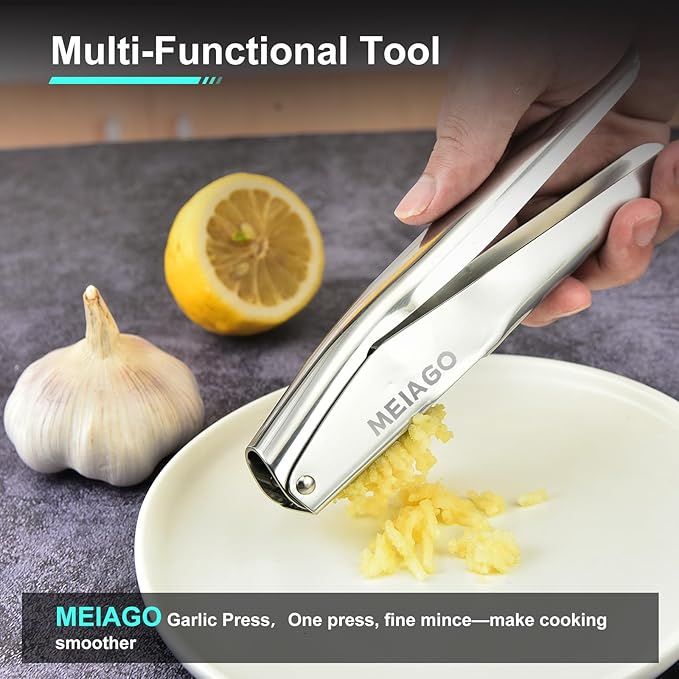 Garlic Press, Stainless Steel Garlic & Ginger Crusher, with Built-In Cleaner, Rust Resistant, No Peel, Large Capacity, Easy Clean,Dishwasher Safe,Silver