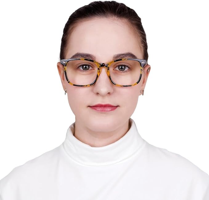 YEIN Bifocal Reading Glasses with Blue Light Blocking Lenses, Bifocal Reader for Women and Men, Vintage Square frame with Spring Hinge (+0.50/+2.75 magnification)