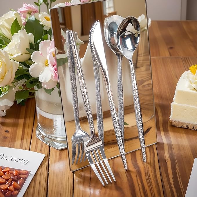 Rubtlamp 90Pcs Silver Plastic Silverware, Hammered Thanksgiving Disposable Silverware,Silver Plastic Forks And Spoons, Fancy Plastic Cultery Include 30 Forks, 30 Knives And 30 Spoons for Thanksgiving