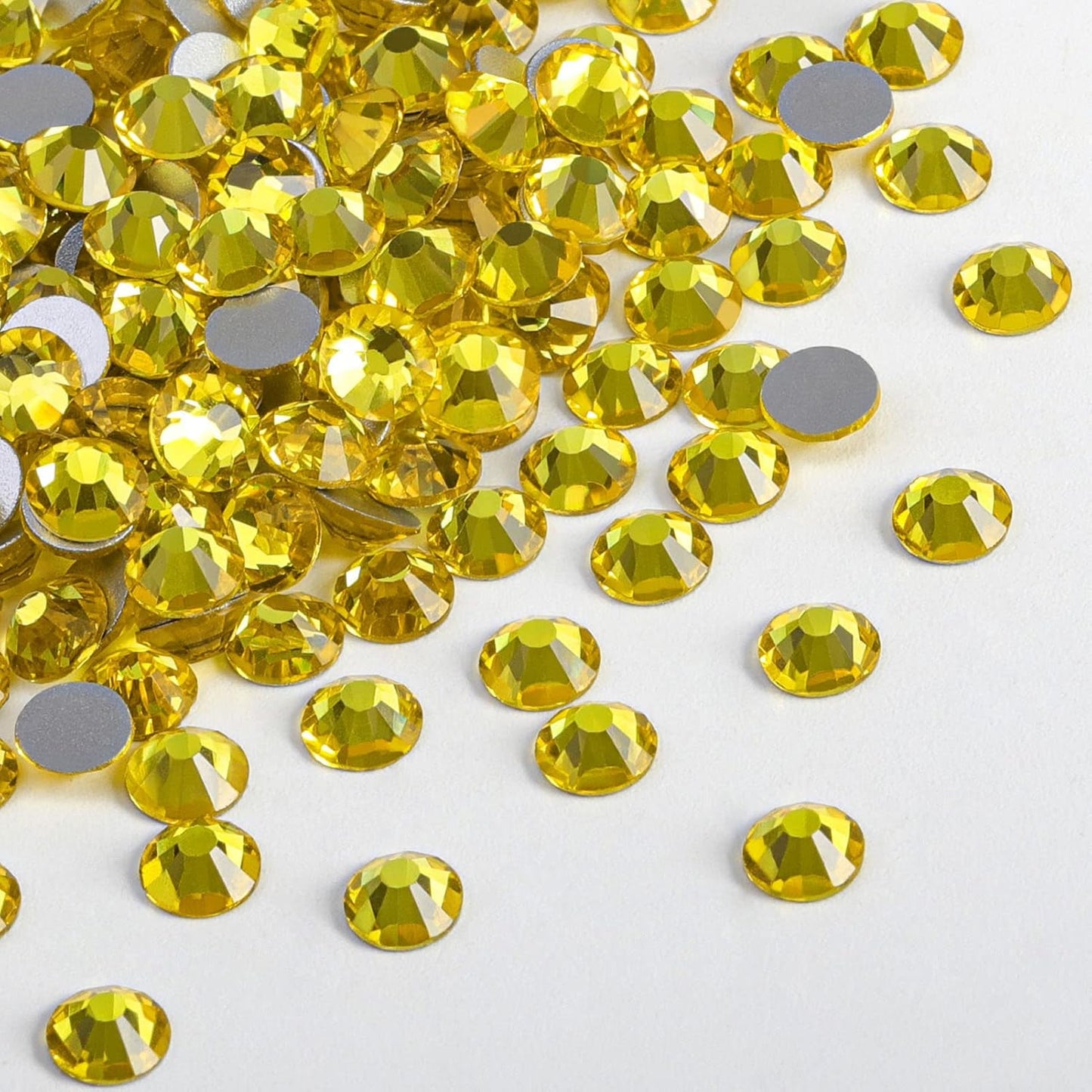 Beadsland 2880pcs Flat Back Crystal Rhinestones Round Gems for Nail Art and Craft Glue Fix,Lemon Yellow,SS4,1.5-1.7mm